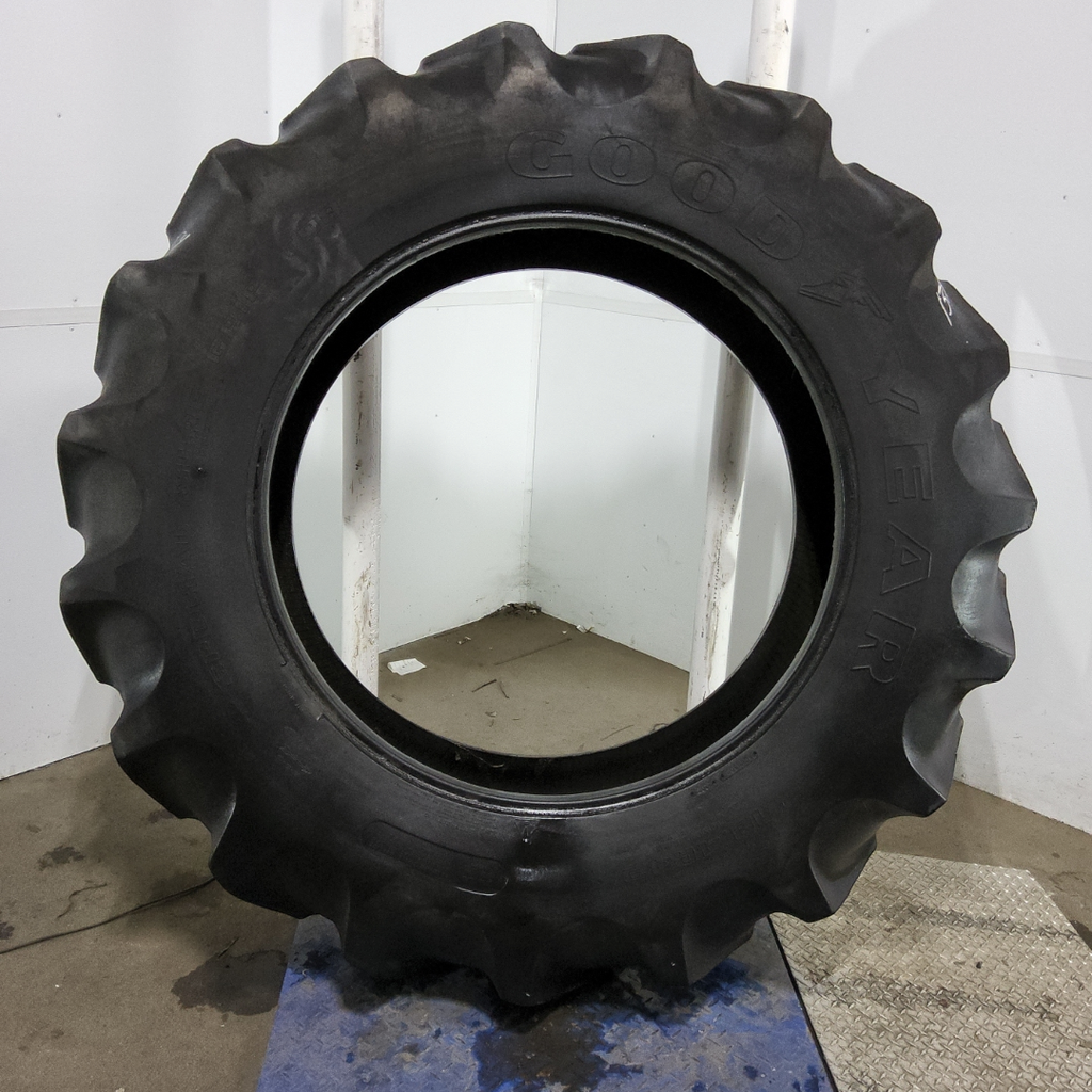 18.4R42 Goodyear Farm Special Sure Grip Radial TD8 R-2 146A8 40%