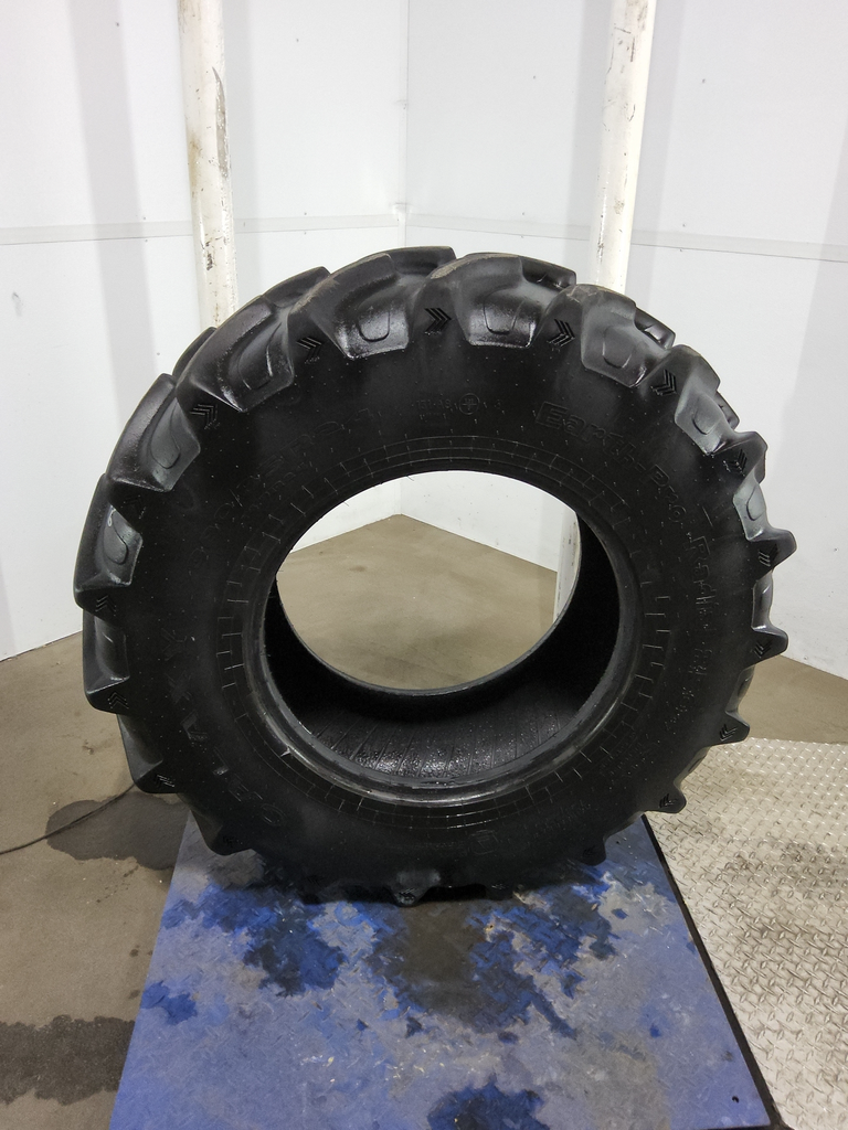 380/85R24 Galaxy Earth Pro R-1W