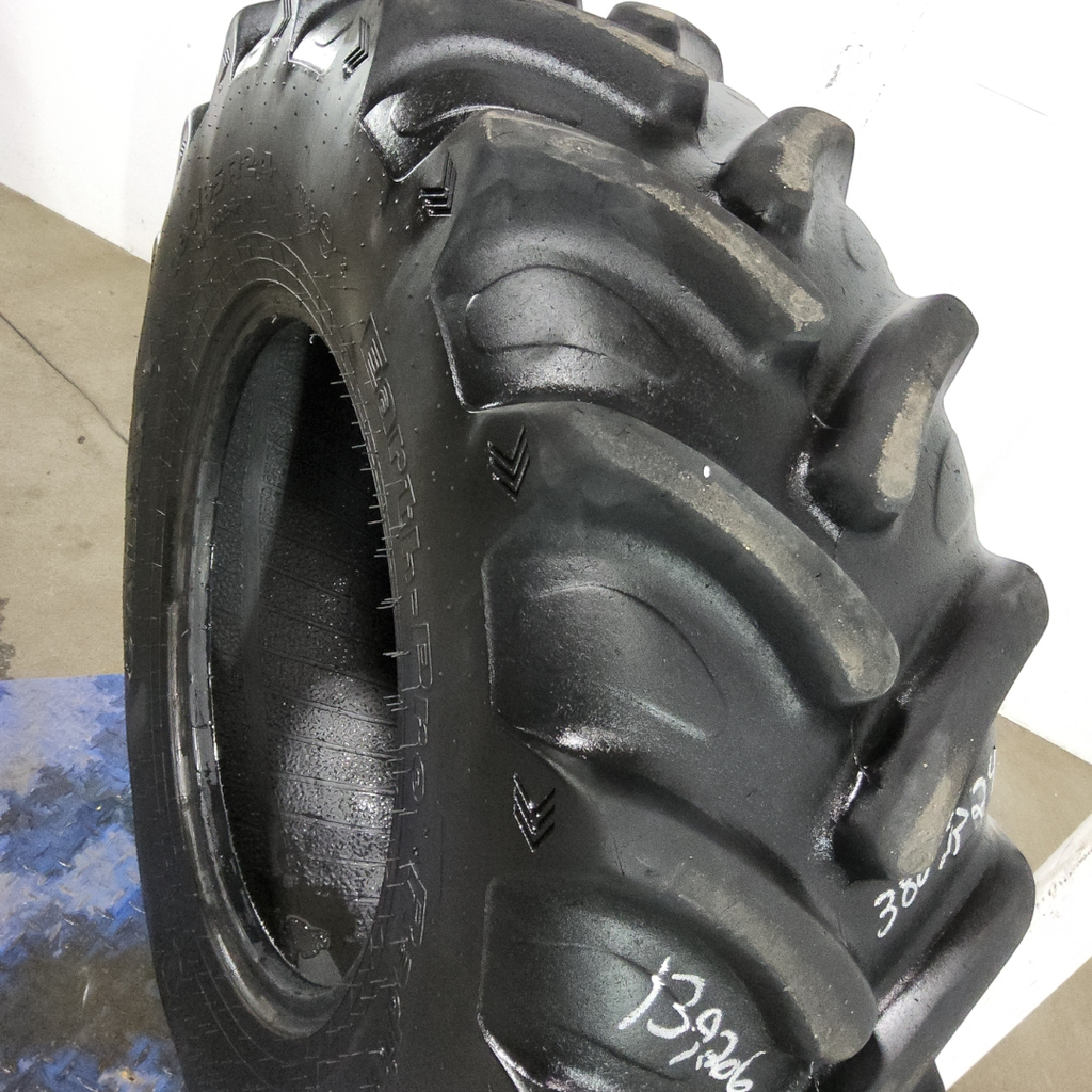 380/85R24 Galaxy Earth Pro R-1W