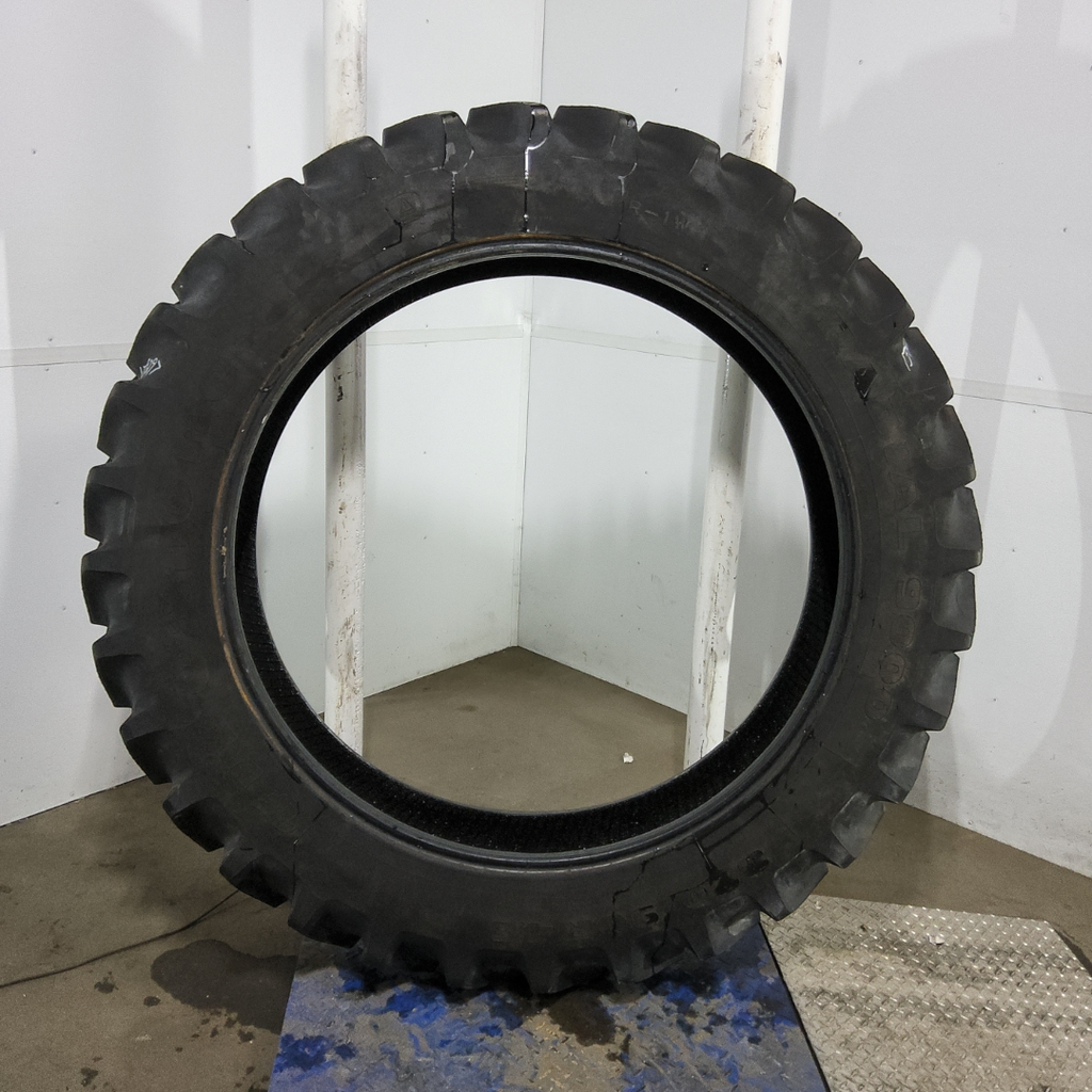 320/90R46 Firestone Radial 9000 R-1W 148A8 85%