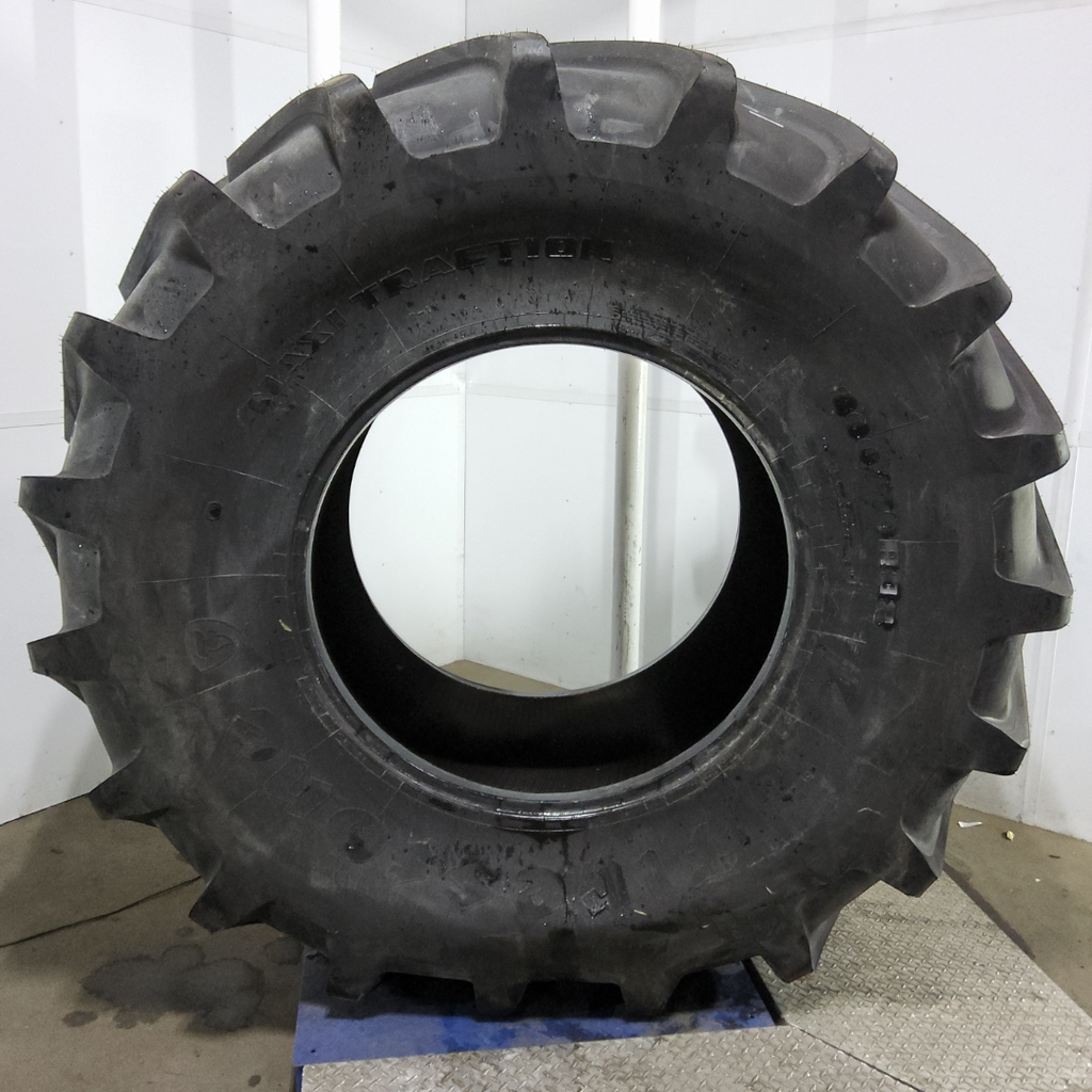 800/70R38 Firestone Maxi Traction R-1W 173D 99%