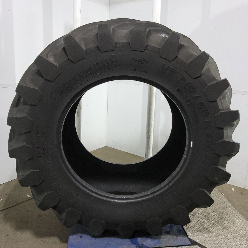 VF710/60R38 Trelleborg TM1000 Progressive Traction R-1W 174D/171E 85%