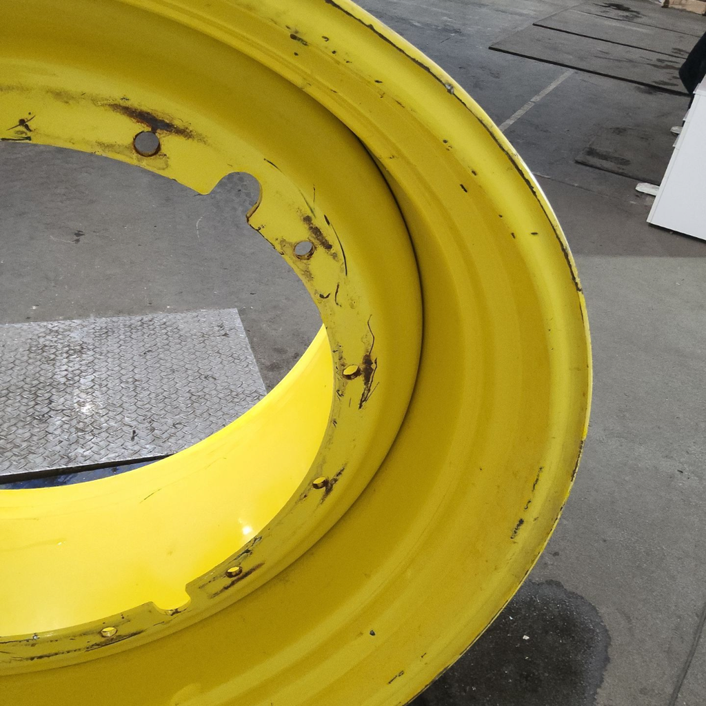 28"W x 46"D, John Deere Yellow 12-Hole Stub Disc