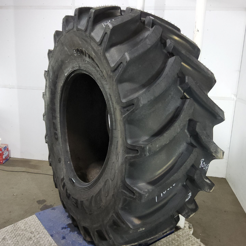 800/70R38 Goodyear Farm Optitrac R-1W