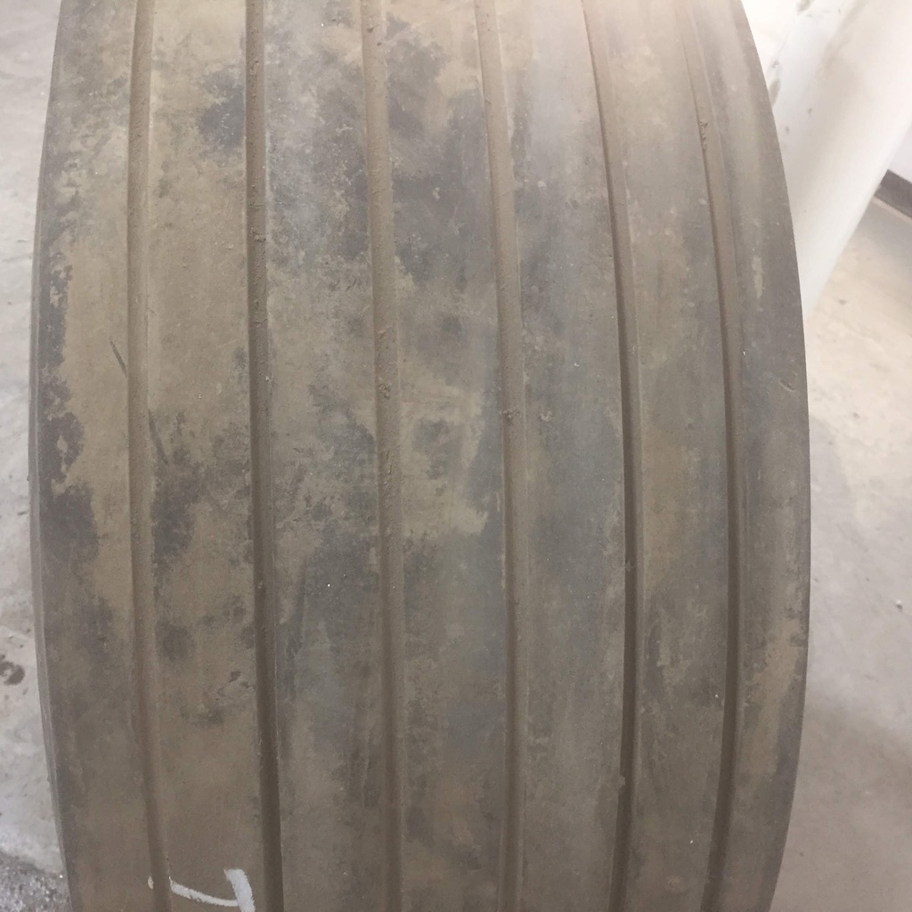 16.5/L-16.1 Armstrong Farm Service I-1, E (10 Ply) 50%