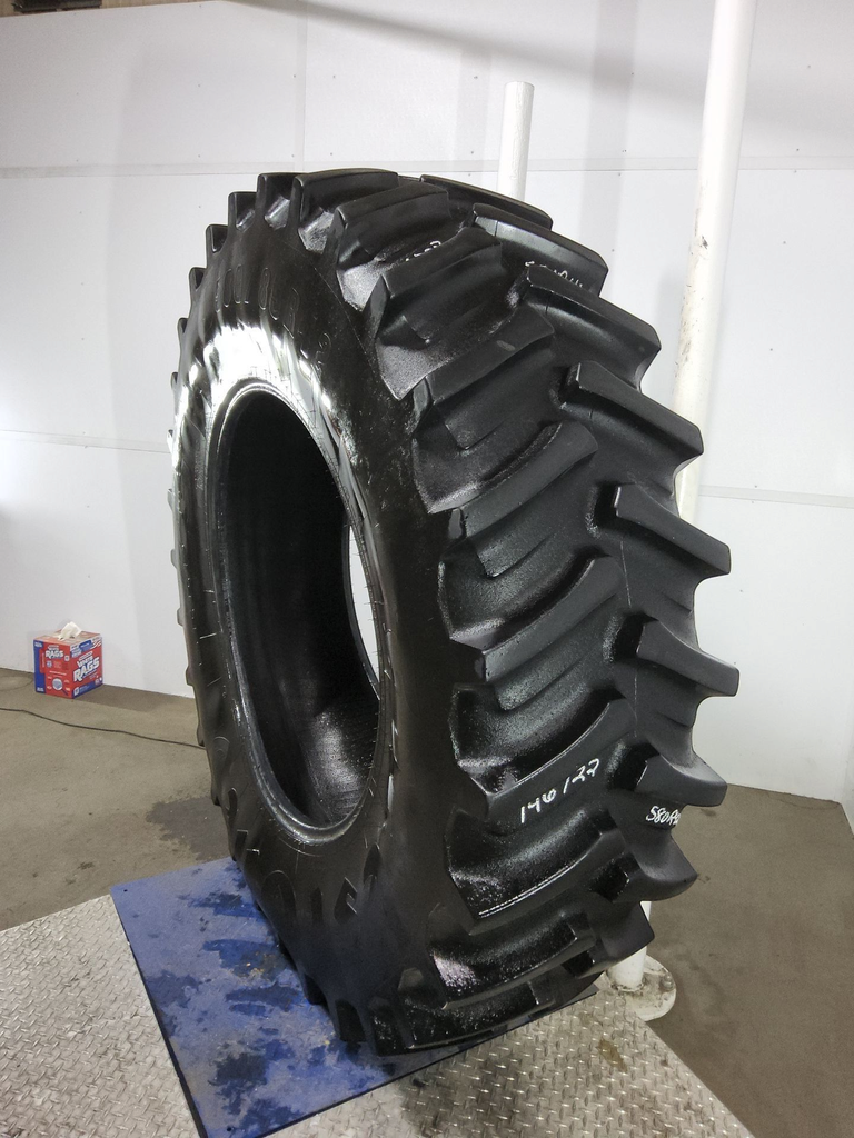 580/85R42 Firestone Radial Deep Tread 23 R-1W 166B 85%