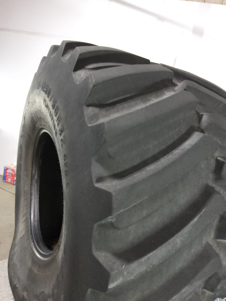 IF1250/50R32 Firestone Radial Deep Tread 23 CFO R-1W