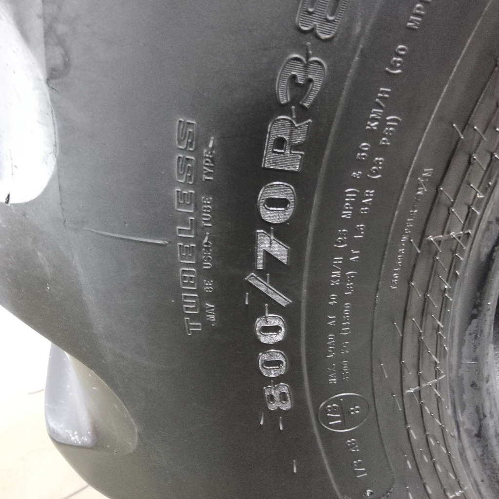 800/70R38 Goodyear Farm DT820 Super Traction R-1W 173A8 65%