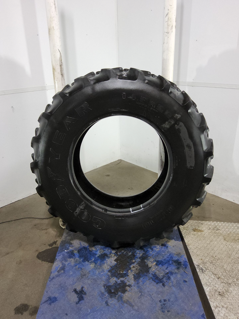 14.9R28 Goodyear Farm DT710 Radial R-1 133A8 80%