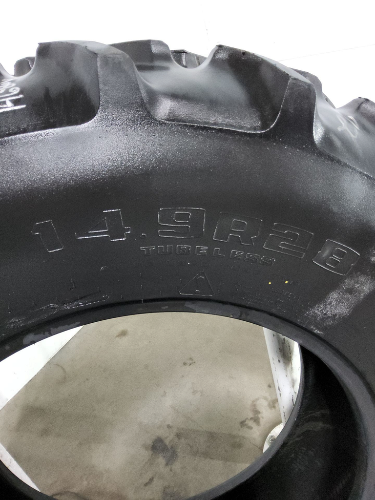 14.9R28 Goodyear Farm DT710 Radial R-1 133A8 80%