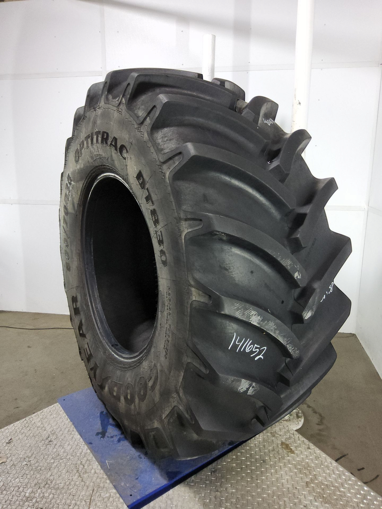 800/70R38 Goodyear Farm DT830 Optitrac R-1W 173A8 95%