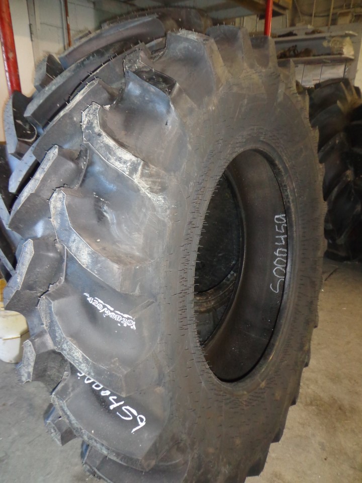 420/90R30 Goodyear Farm UltraTorque Radial R-1 142 B 95%