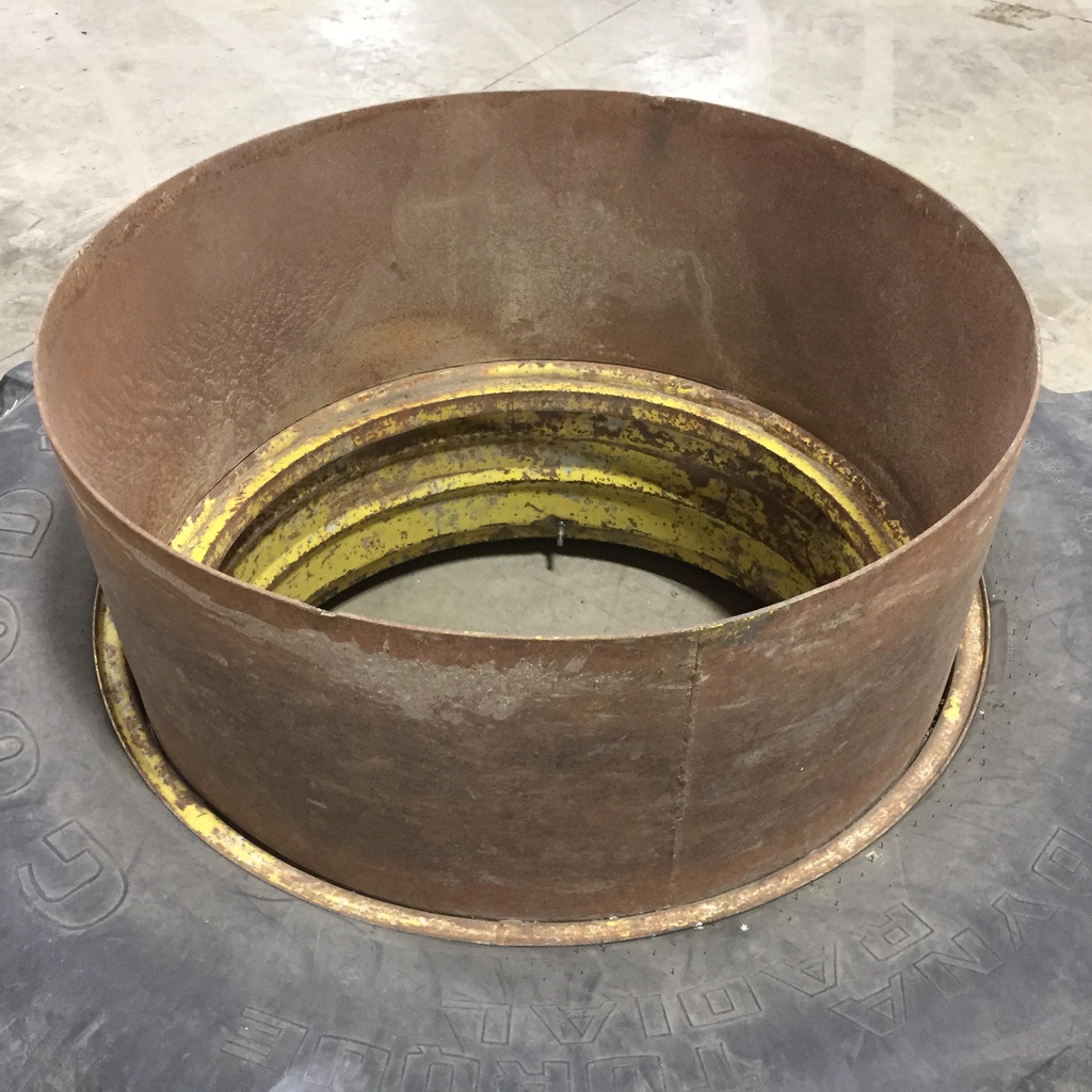 480/80R38 Goodyear Farm Dyna Torque Radial R-1 on John Deere Yellow 0-Hole Band Dual "L" Rail w/16" band 45%