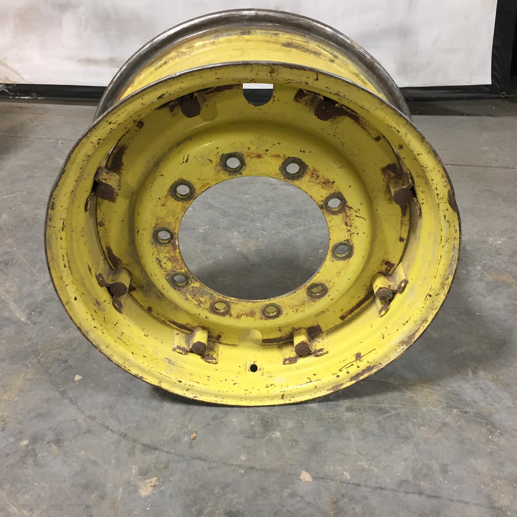 10-Hole Rim with Clamp/Loop Style Center for 26" Rim, John Deere Yellow