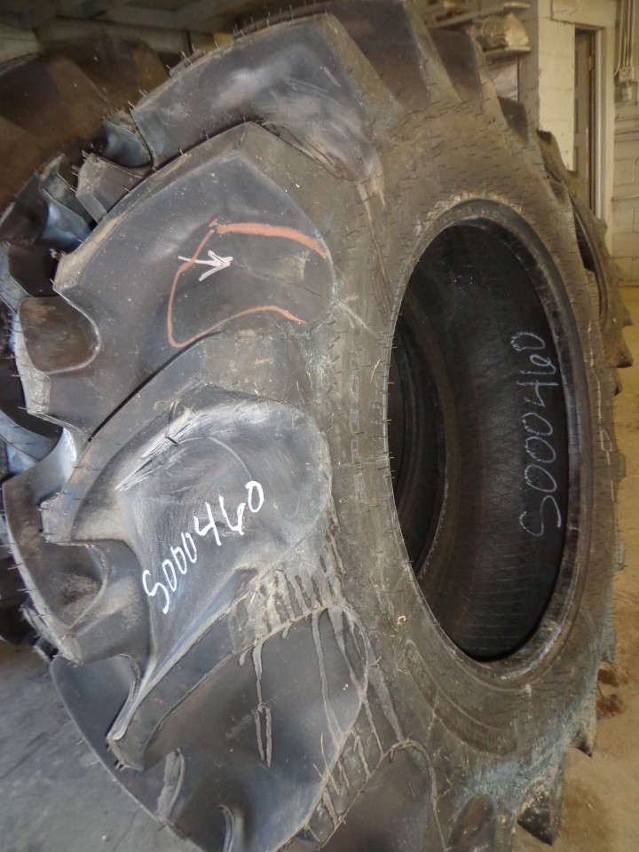 420/90R30 Goodyear Farm Special Sure Grip Radial TD8 R-2 142 B 99%