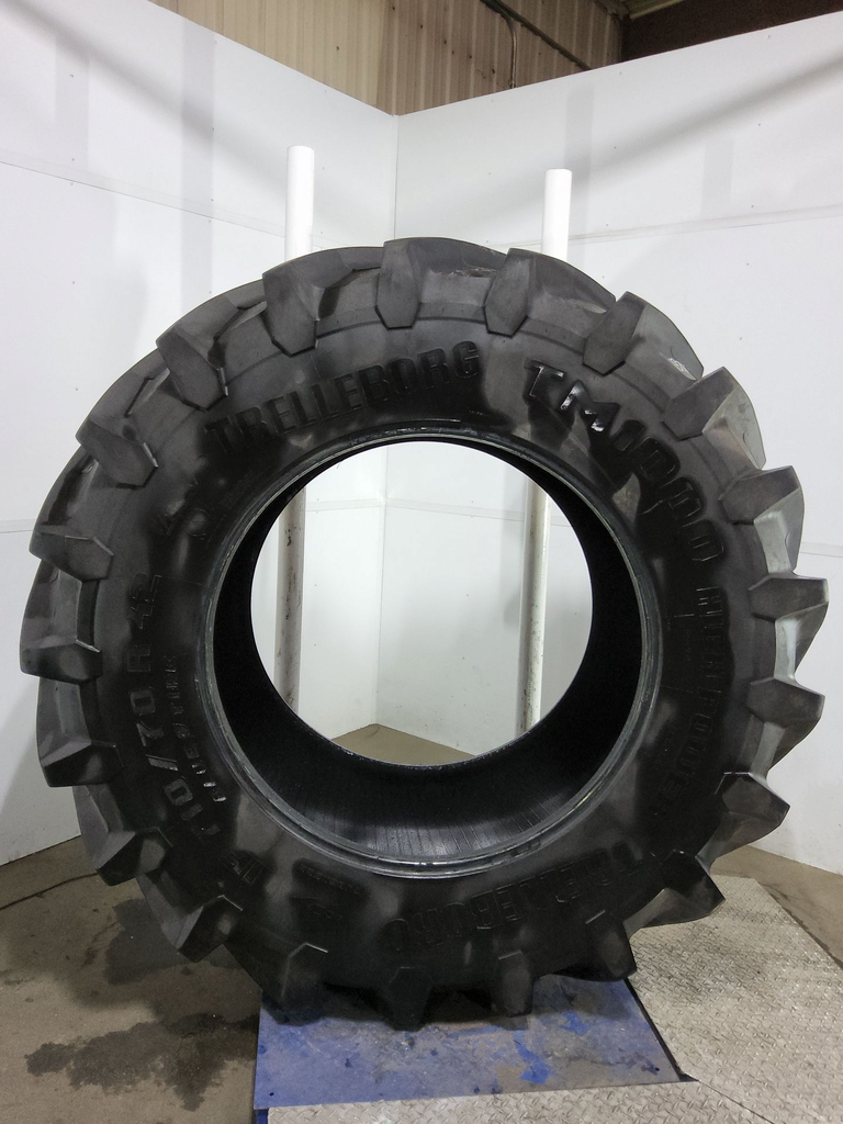 IF710/70R42 Trelleborg TM1000 High Power R-1W 179D 90%