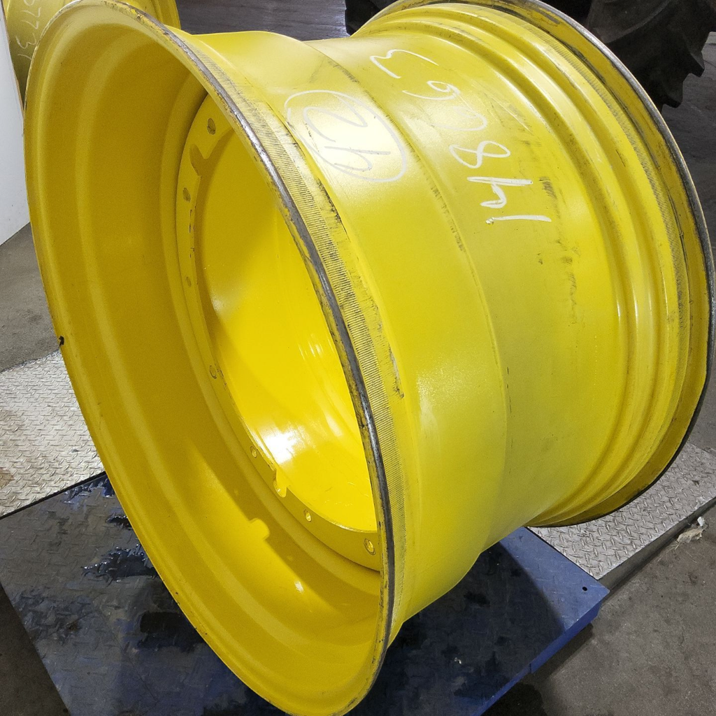 25"W x 42"D, John Deere Yellow 12-Hole Stub Disc