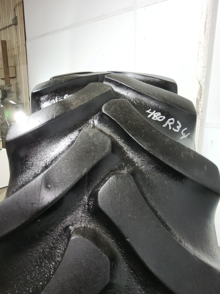 480/70R34 Firestone Radial 9000 R-1W 166B 45%