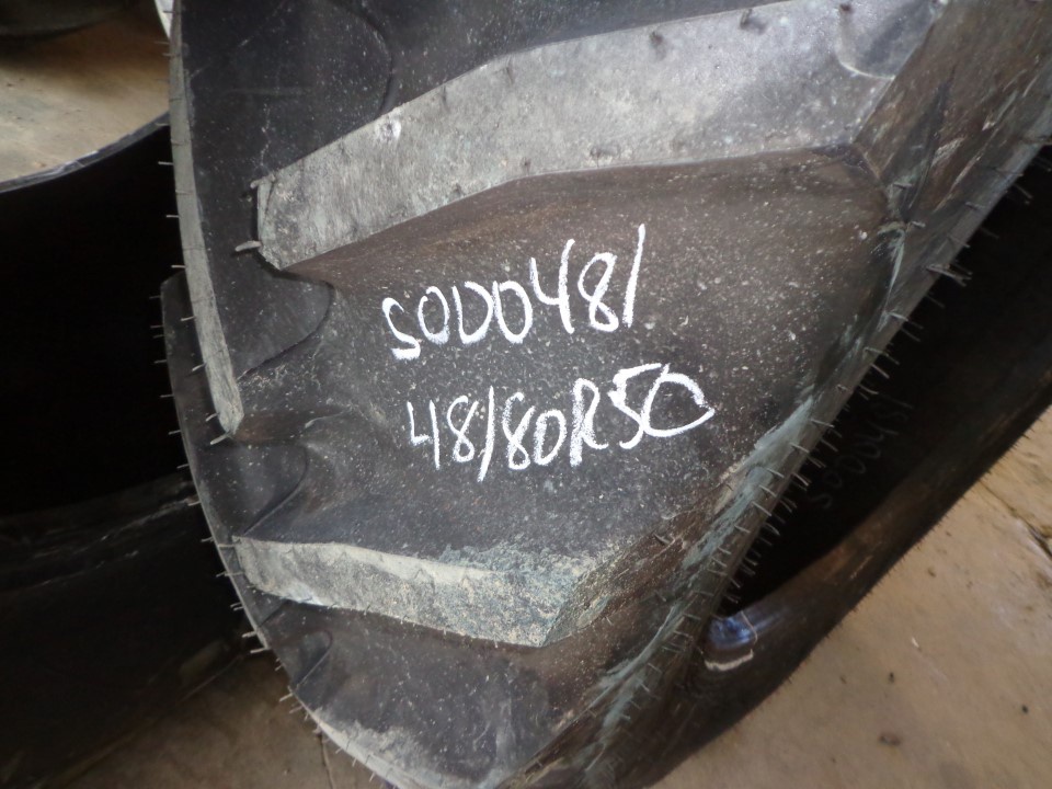 480/80R50 Goodyear Farm DT800 Super Traction R-1W 176 B 80%