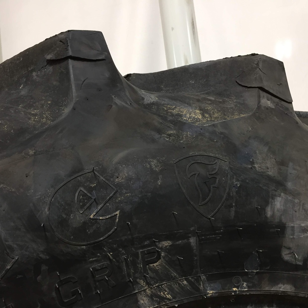 520/85R46 Firestone Radial Champion Spade Grip R-2 158 A8 85%