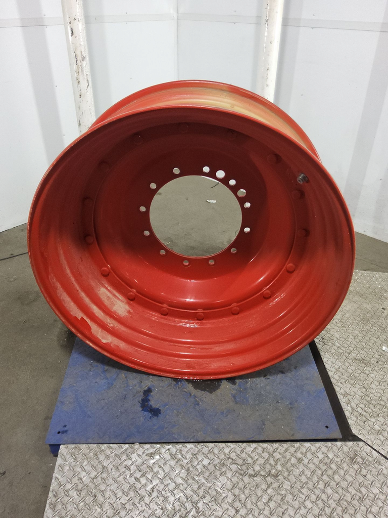 13"W x 38"D, Fendt/Agco Red 16-Hole Stub Disc