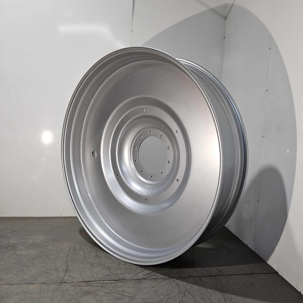 12"W x 54"D, Case IH Silver Mist 10-Hole Spun Disc