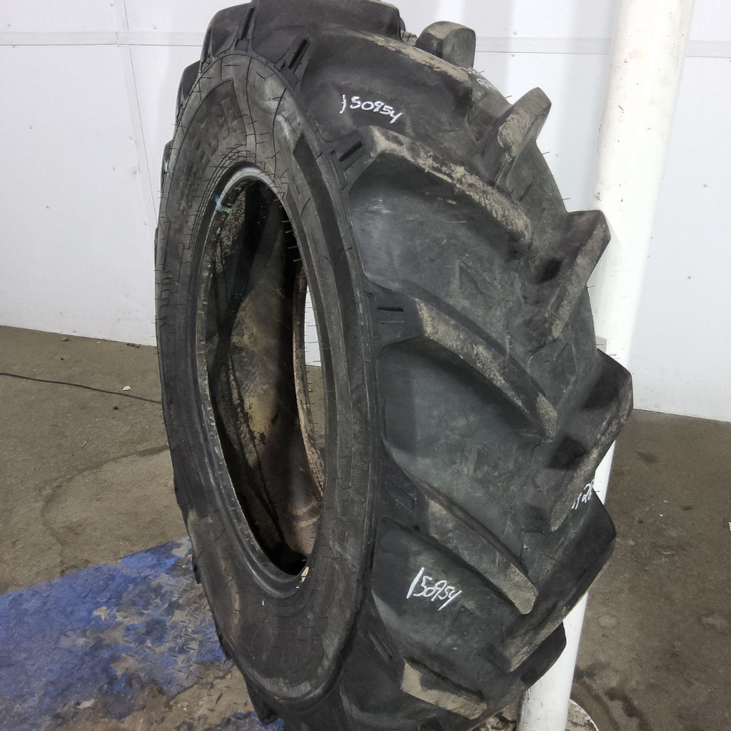 380/85R28 Titan Farm AgraEDGE R-1W