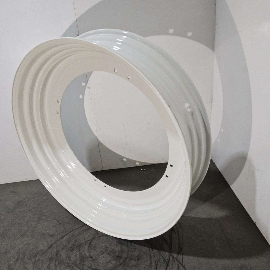 10"W x 42"D, New Holland White 8-Hole Stub Disc (groups of 2 bolts)