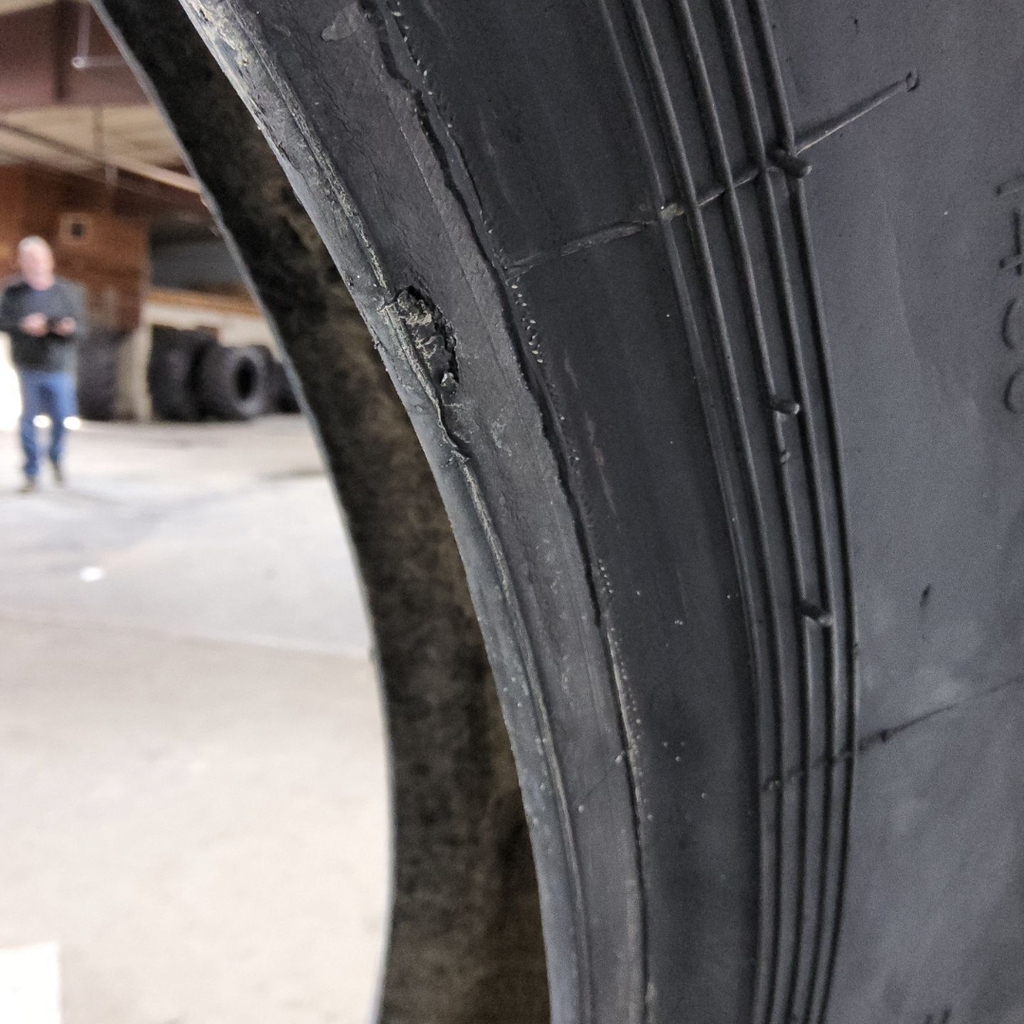 11.2-38 K9 Farm R-1 C (6 Ply), 99%