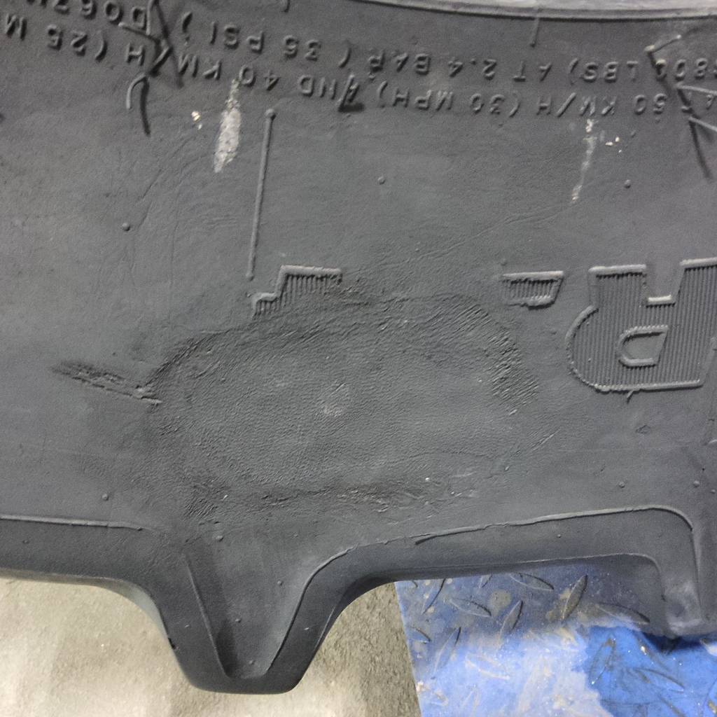 420/85R34 Goodyear Farm DT806 Optitrac R-1W 147B 70%