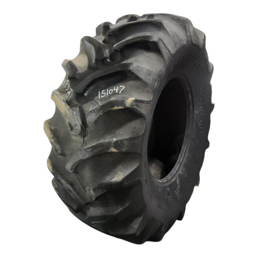 24.5-32 Goodyear Farm Dyna Torque II R-1 F (12 Ply), 80%