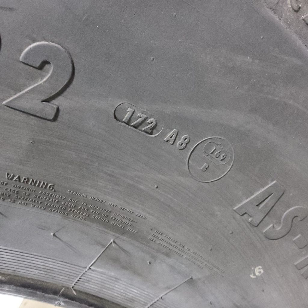 800/65R32 Continental AC70 Radial R-1W 172A8 70%