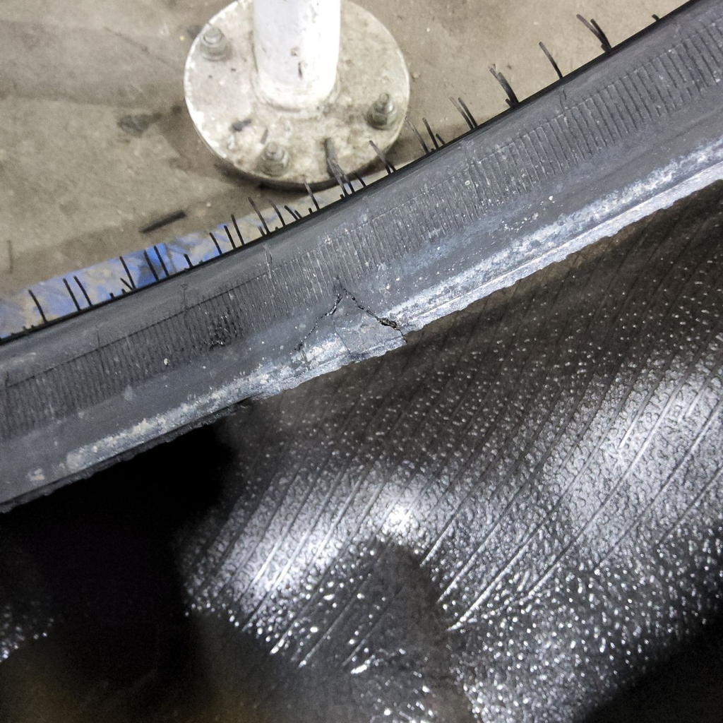 650/85R38 Goodyear Farm DT824 Optitrac R-1W 173A8 80%