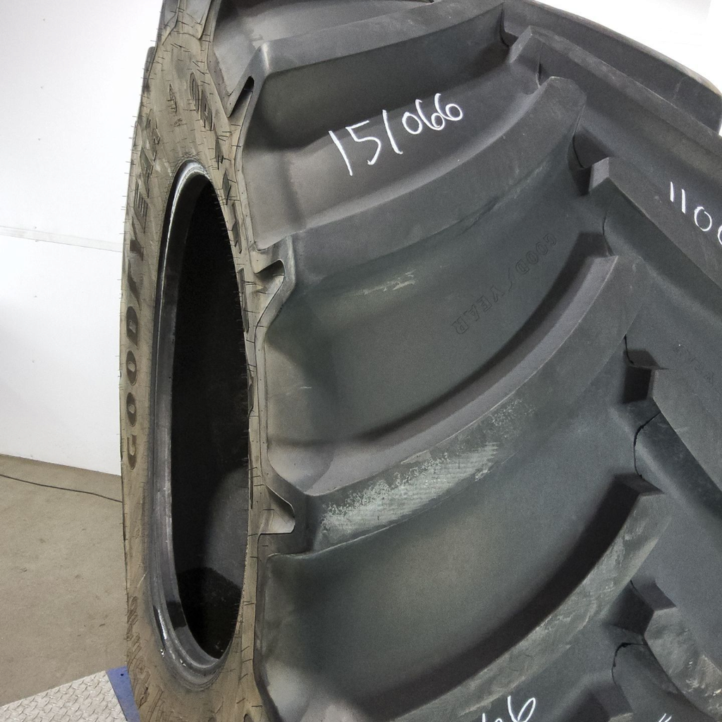 LSW1100/45R46 Goodyear Farm Optitrac R-1W 181D