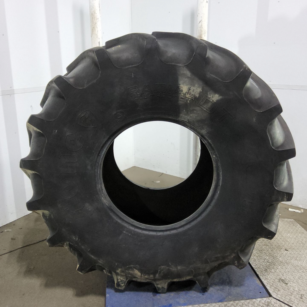 750/65R26 Firestone Radial All Traction DT R-1W 169B 70%