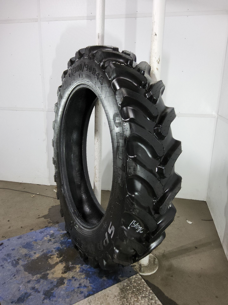 VF380/90R46 Goodyear Farm Ultra Sprayer R-1 173D 99%