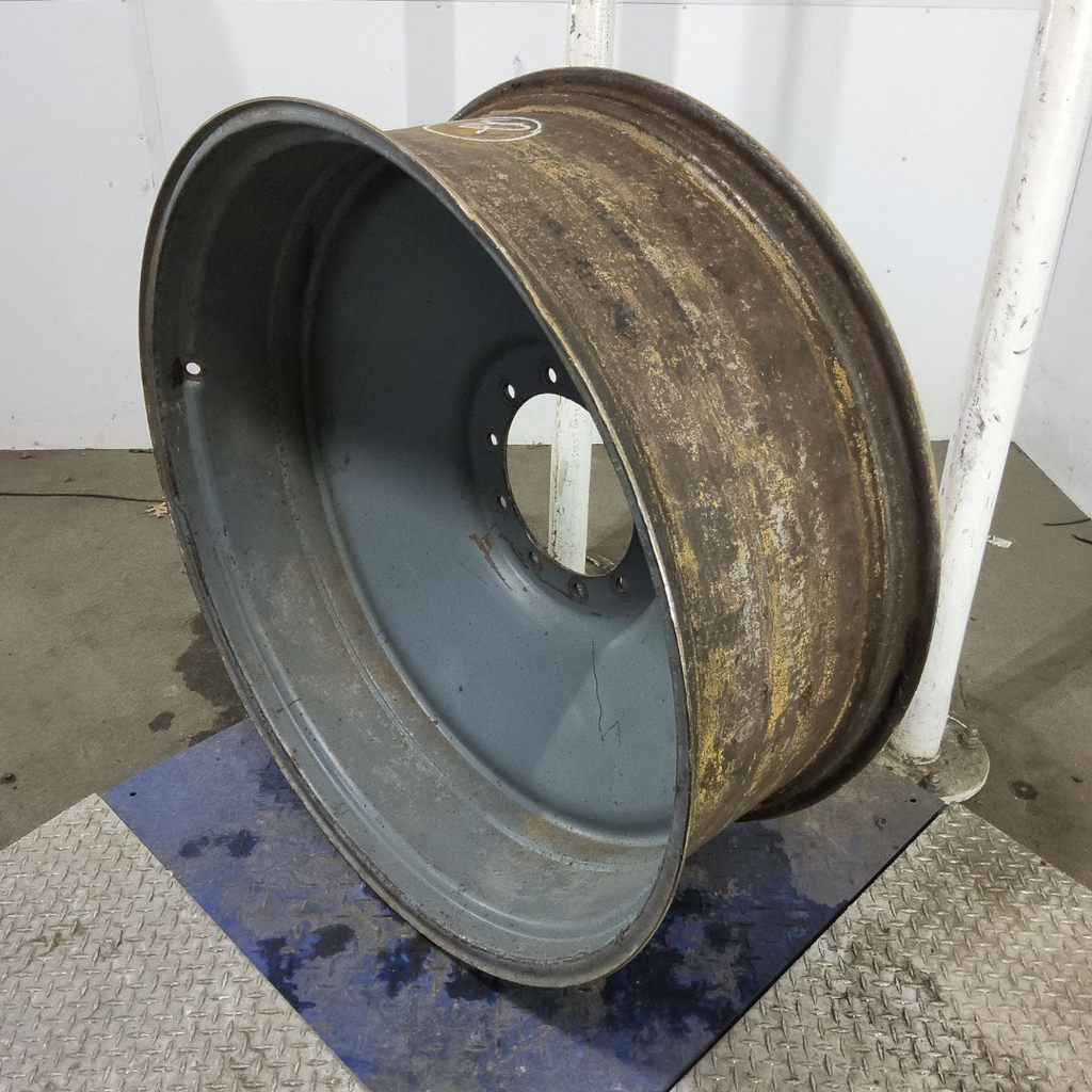 16"W x 42"D, Case IH Silver Mist 10-Hole Formed Plate