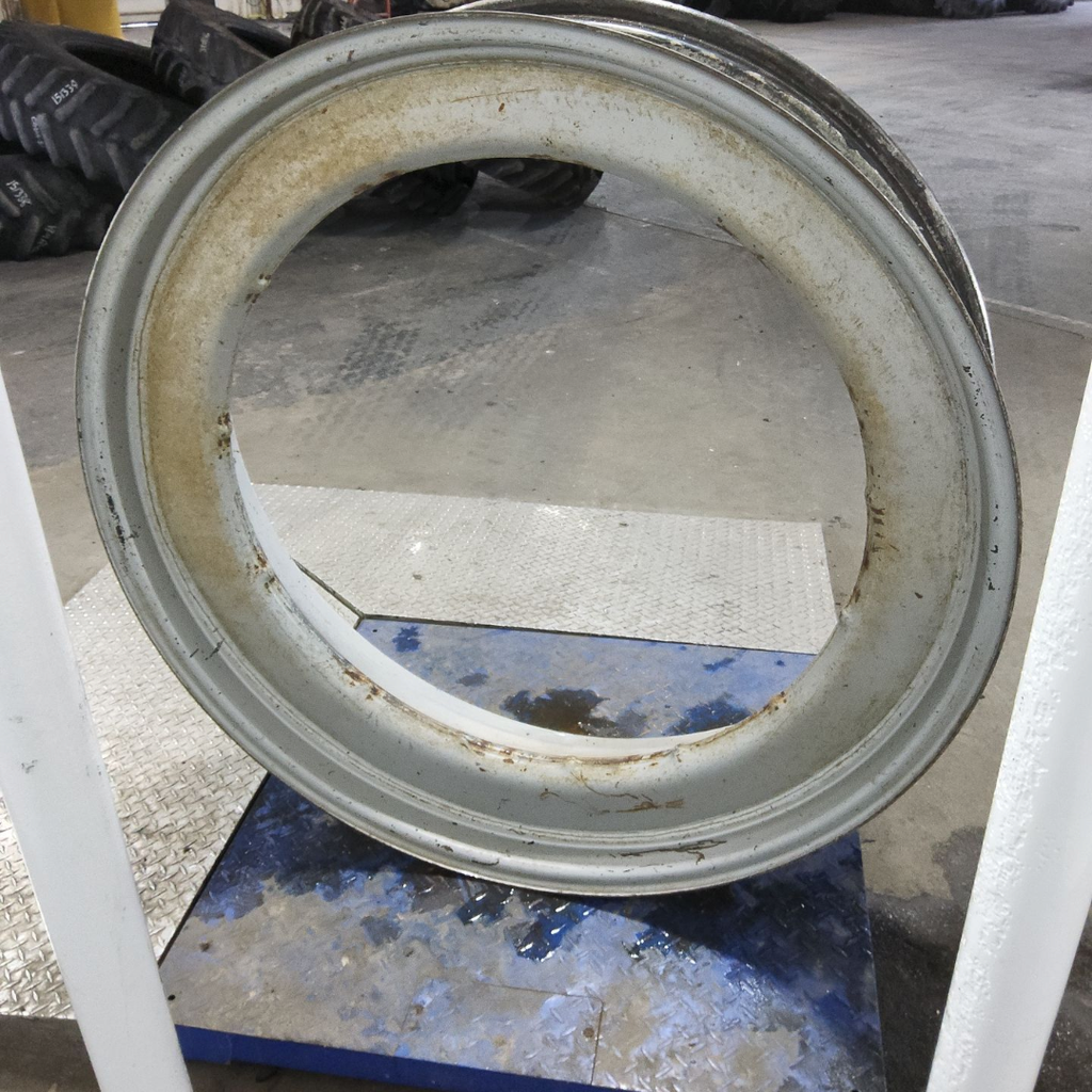 13"W x 46-38"D, Case IH Silver Mist Single Bevel Step-Up Rim
