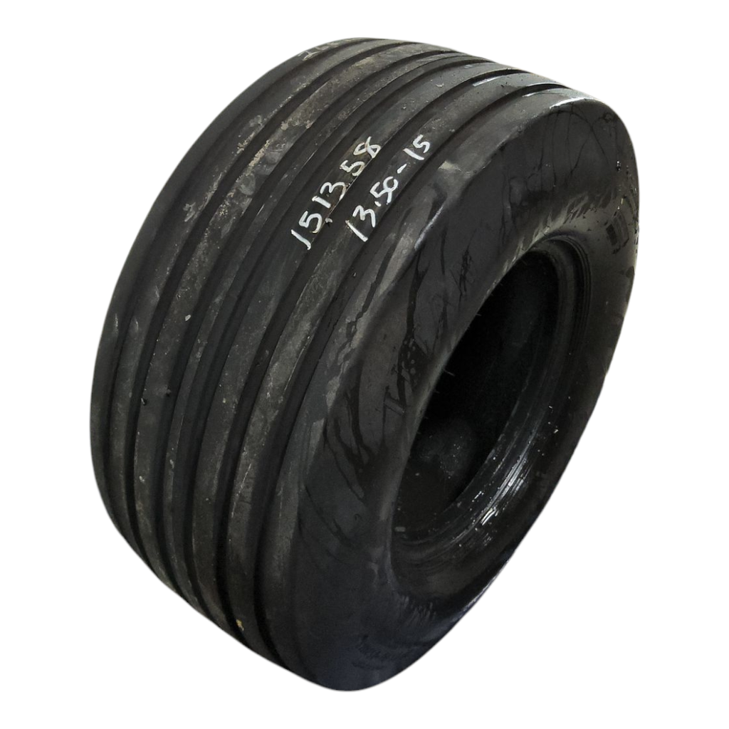 31x13.50-15 Titan Farm Flo-Trac Rib HF-1 D (8 Ply), 90%