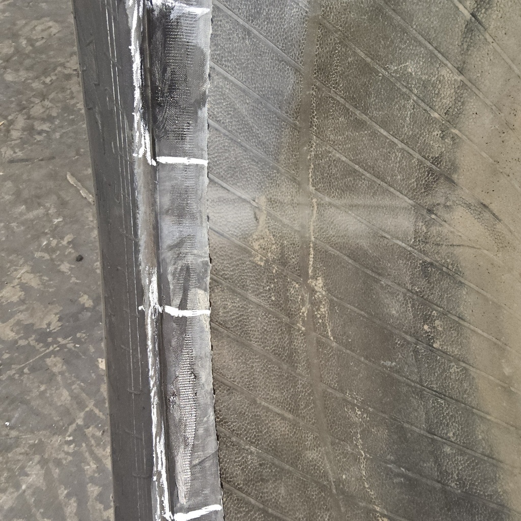 23.1-26 Primex Log Stomper Extreme LS-2 H (16 Ply), 90%