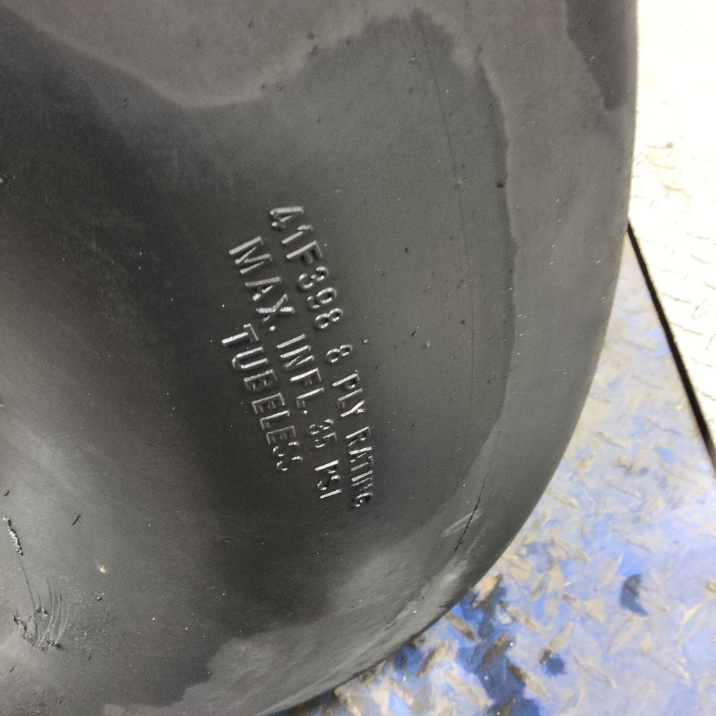 38x20.00-16.1SL Titan Farm Flo-Trac Rib I-1 D (8 Ply), 85%