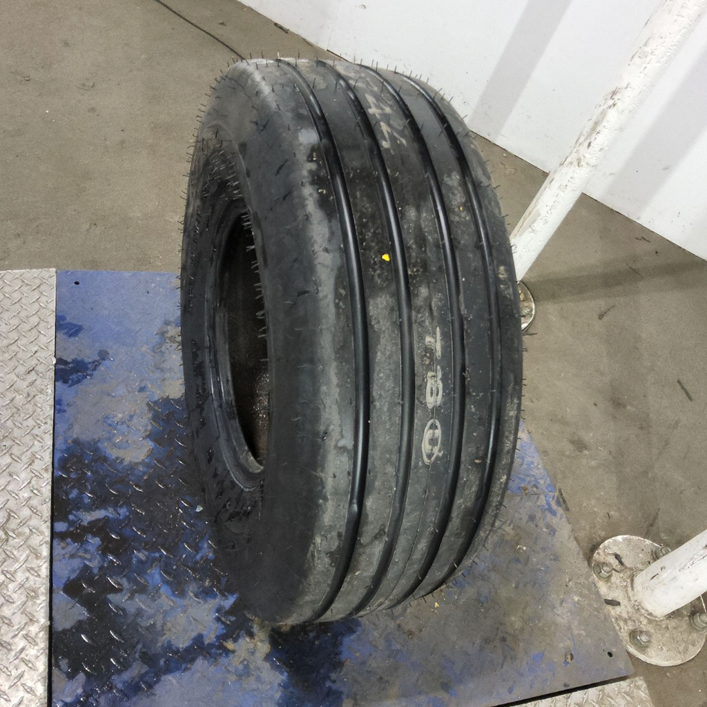 12.5L-15 Goodyear Farm FI Highway Service II I-1 D (8 Ply)