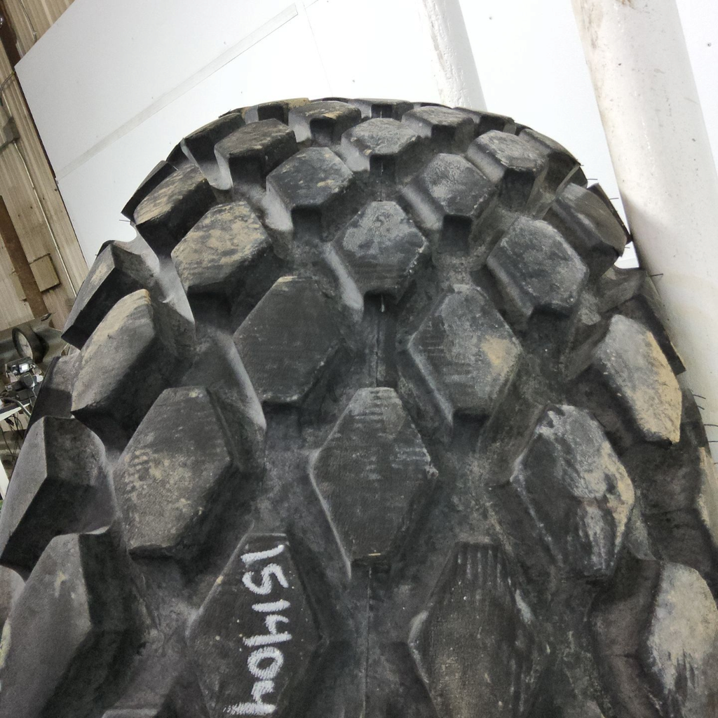 650/75R32 Alliance 330 Multi Purpose R-3 175A8 90%