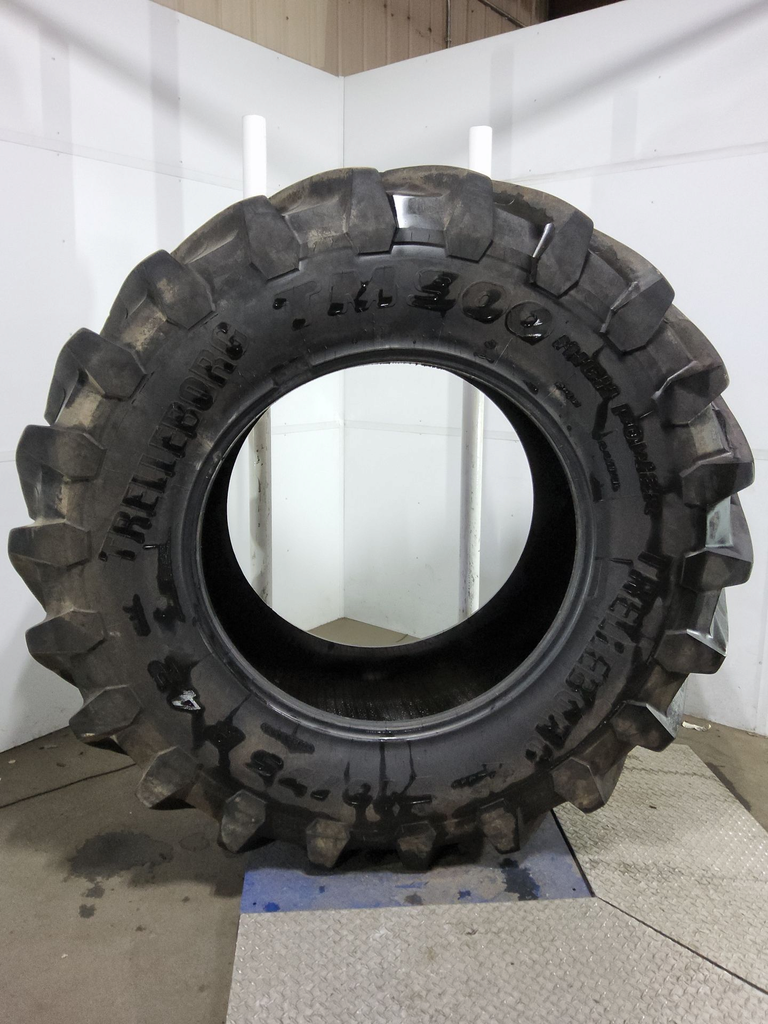 710/75R42 Trelleborg TM900 High Power R-1W 175D 99%