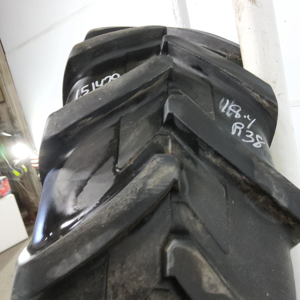 18.4R38 Michelin AgriBib R-1W 141A8 75%