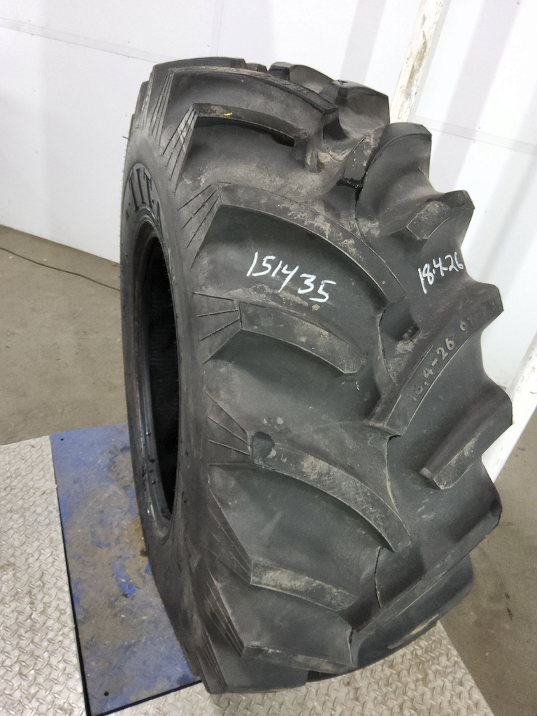 18.4-26 Titan Farm Hi Traction Lug R-1 C (6 Ply), 95%