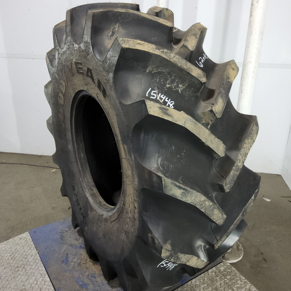 620/75R26 Goodyear Farm DT820 R-1W 166A8 99%