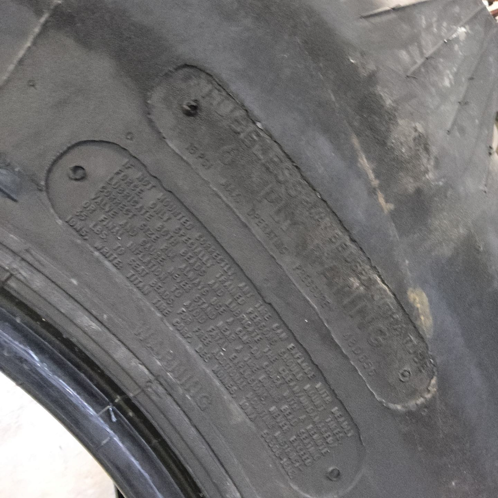 18.4-26 Titan Farm Hi Traction Lug R-1 C (6 Ply), 99%