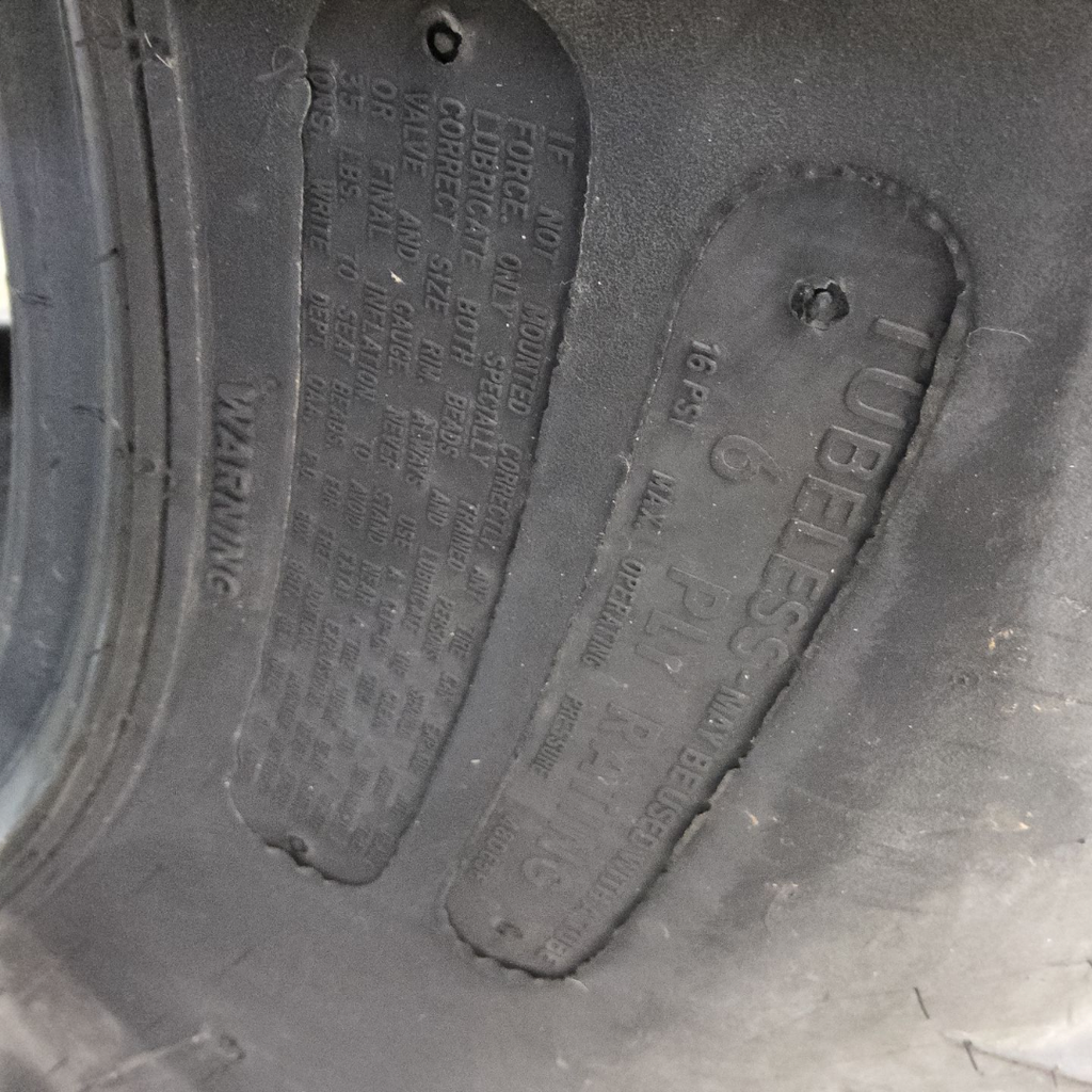 18.4-26 Titan Farm Hi Traction Lug R-1 C (6 Ply), 99%