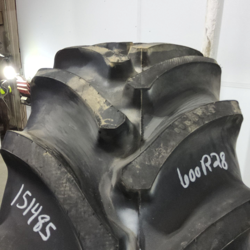 600/65R28 Firestone Radial All Traction DT R-1W 147B 99%